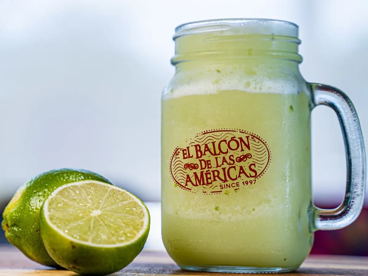 A glass of lemonade
